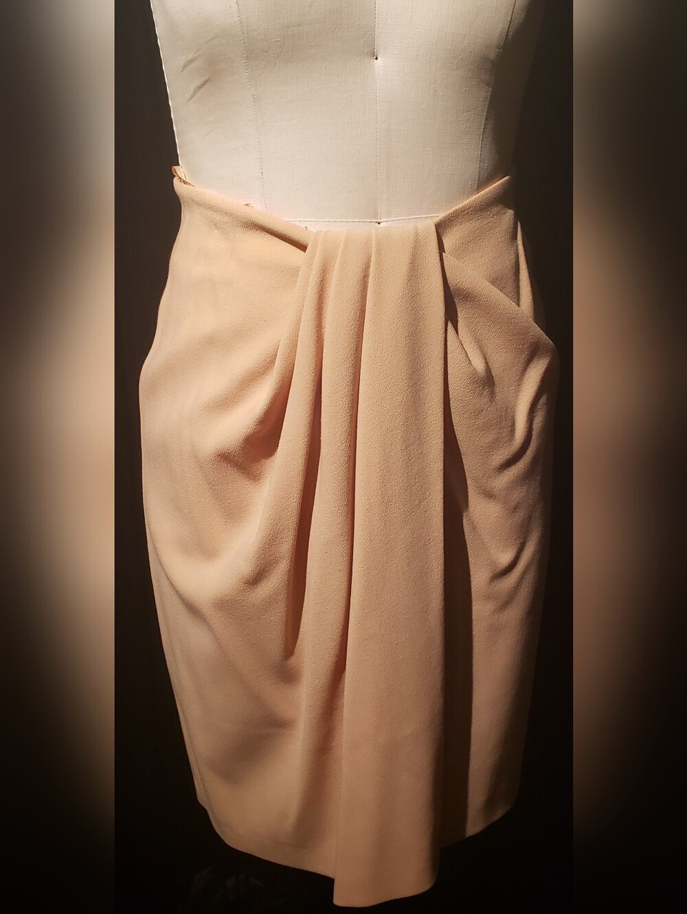 Made In Hong Kong 100% Crepe Wool Cream Size 12
